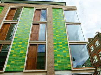 Pyrolave Suisse c/o Ruf Design AG - Der Lavastein bietet vielfältige Möglichkeiten lebendige Farben und Strukturen hinzuzufügen und zu kreieren. 