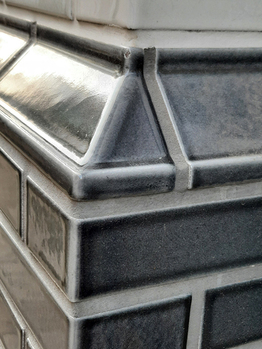 Pyrolave Suisse c/o Ruf Design AG - Der Lavastein bietet vielfältige Möglichkeiten lebendige Farben und Strukturen hinzuzufügen und zu kreieren. 