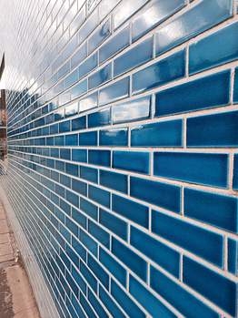 Pyrolave Suisse c/o Ruf Design AG - Der Lavastein bietet vielfältige Möglichkeiten lebendige Farben und Strukturen hinzuzufügen und zu kreieren. 